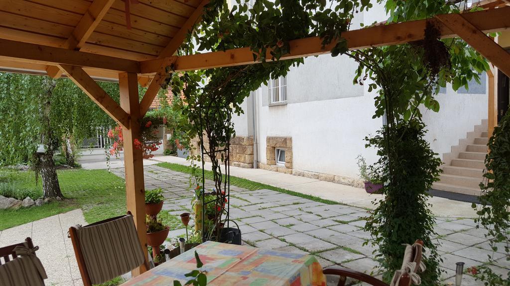 Levandium Apartman Miskolc Exterior foto