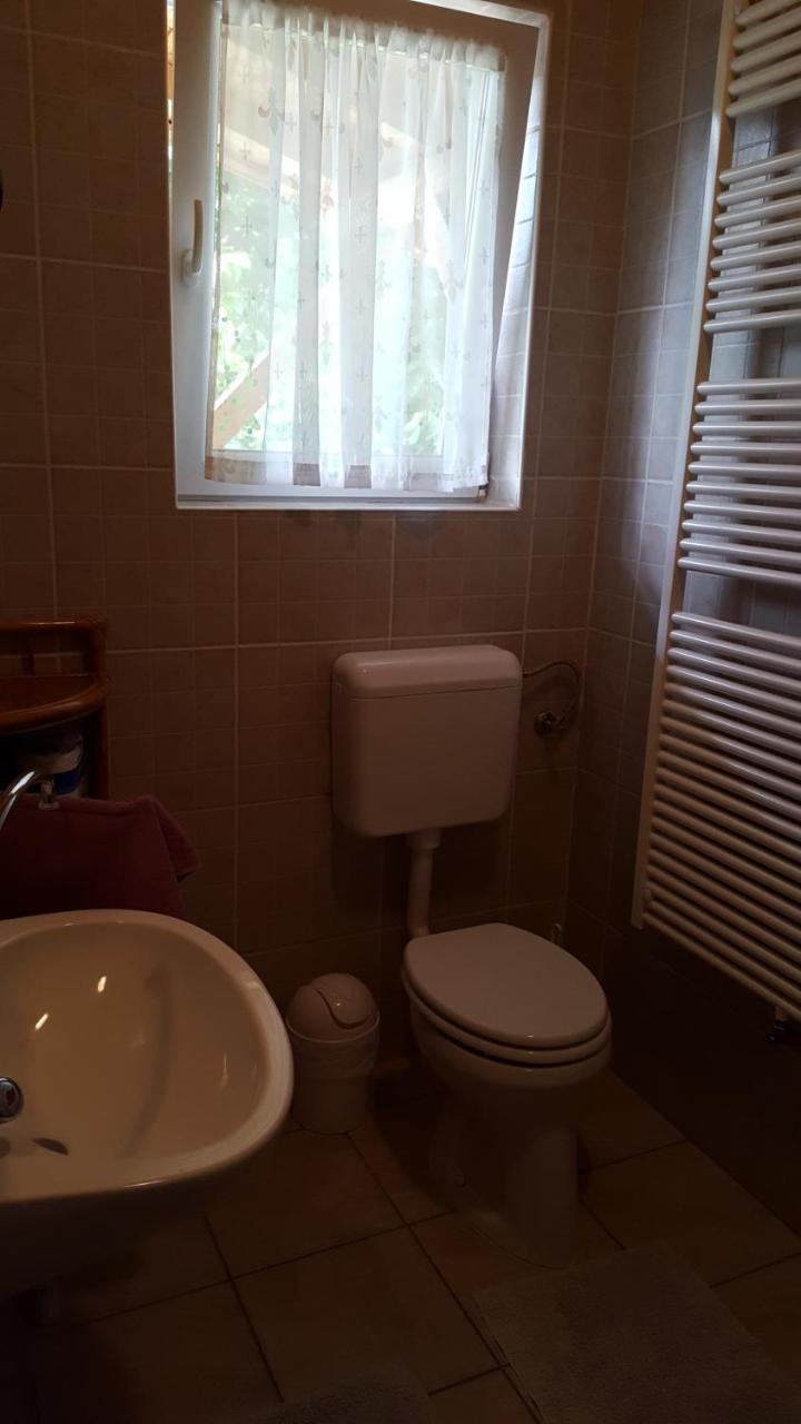 Levandium Apartman Miskolc Exterior foto