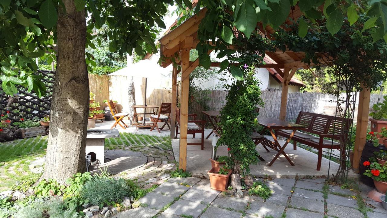 Levandium Apartman Miskolc Exterior foto