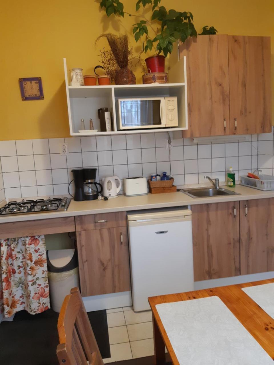 Levandium Apartman Miskolc Exterior foto